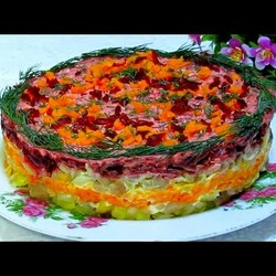 ВСЕГО 4 ИНГРЕДИЕНТА и фантастически вкусный САЛАТ у вас на столе! Рекомендую от души!