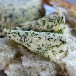 Масло с зеленью