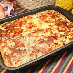 Пирог с картошкой и курицей в духовке