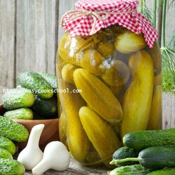 Соленые огурцы на зиму в банках для хранения в квартире