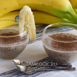 Овсяный чиа-пудинг с бананом