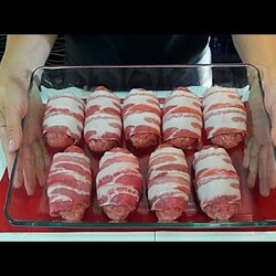 Кое-что в беконе. Гнезда из фарша с сыром