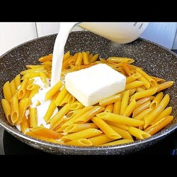 МАКАРОНЫ с плавленным сырком на сковороде