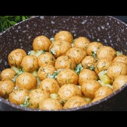 Нудли мясо, картоф, тесто