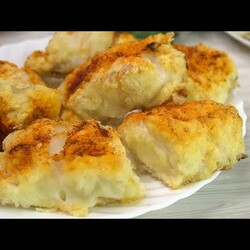 Рыба в духовке по вкусу и виду как жаренная на сковороде.