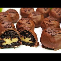 Конфеты чернослив с орехом в шоколаде