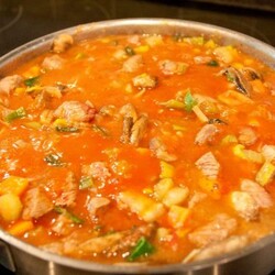 Подливка из тушенки