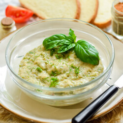 Пикантный паштет из фасоли за считанные минуты!