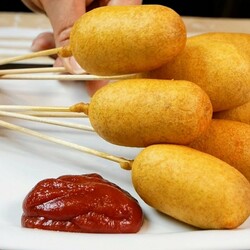 Весь секрет в ТУРКЕ. Корн Дог - это, то что любят дети, цыганка готовит.