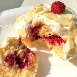 ПП кекс в микроволновке: 4 рецепта (с бананом, овсянкой, творогом и шоколадный)