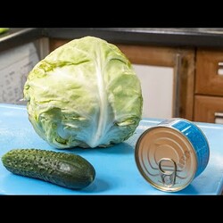 Готовлю два раза в день. Салат из капусты. Секрет в банке. Всего за 100 рублей.