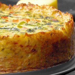 «Драник» — смачний картопляний пиріг з ніжною яєчною начинкою