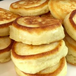 Рецепт пишних, як пух, оладок, які не обпадають