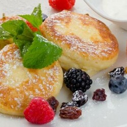 Рецепт манника с сырной начинкой позволит приготовить десерт, который понравится детям и взрослым