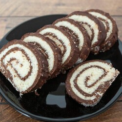 Шоколадный рулет без выпечки: пошаговый рецепт вкусного десерта - Today.ua