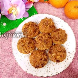 Кексы на крахмале с орехами и сухофруктами