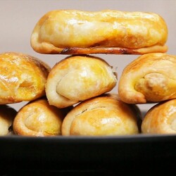 Пиріжки «Верзере»: рецепт пишних молдавських смаколиків