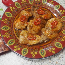 Курочка с кунжутом, острым перцем и кетчупом на сковороде - пошаговый рецепт приготовления с фото