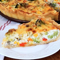 Овощной пирог- киш с сочной яркой начинкой