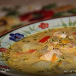 Сливочный суп с семгой и брокколи