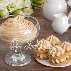 Творожный крем с вареной сгущенкой