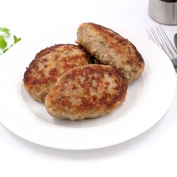 Котлеты из свинины и говядины - рецепт с фото пошагово | Меню недели