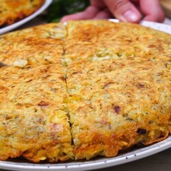 Картофельный пирог на сковороде