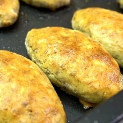 Котлеты из рыбных консервов