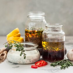 Как замариновать курицу для жарки на сковороде