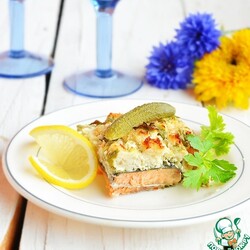 Рыбная запеканка с пикантным хлебным верхом