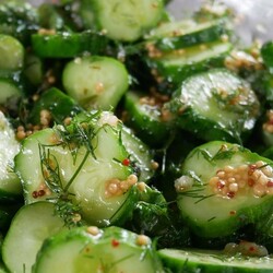 Закуска из огурцов " Любимая"