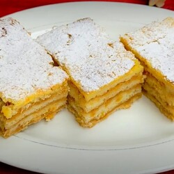 Вкусный яблочный пирог без замеса за 5 минут.