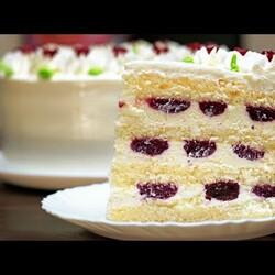 ПОТРЯСАЮЩЕ ВКУСНЫЙ ТОРТ "ЯГОДКА МОЯ" Домашний Торт Рецепт | Кулинарим с Таней