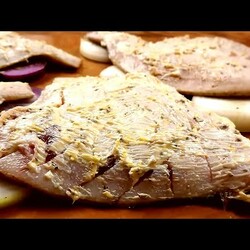 КАМБАЛА, запечённая в ДУХОВКЕ. РЫБА на луковой подушке. Мало возни - и очень вкусно!