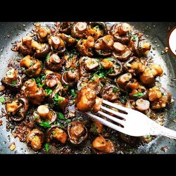 Чесночные грибочки. Георгий Апухтин