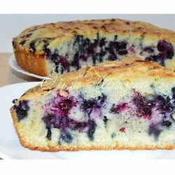 Пирог наливной Летний вкус - на кефире, до примитивности просто.