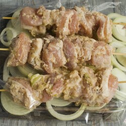 Шашлычки из свинины в рукаве.