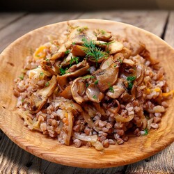 Гречневая каша с грибами в афганском казане