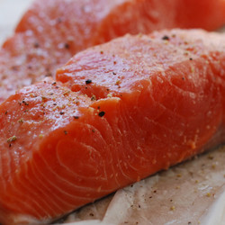 "Рыбка красная соленая"