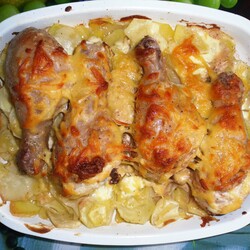 КАРТОШКА С КУРИНЫМИ НОЖКАМИ В ДУХОВКЕ
