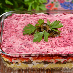 Салат Морские водоросли под шубой - Совет да Еда