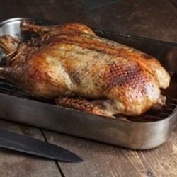 Коктейль из огурцов с пряными травами и йогуртом