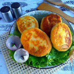 Несладкие пирожки со свеклой - рецепт необычный, постный, без дрожжей