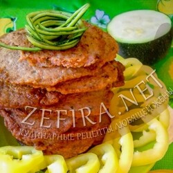 Оладьи из печени с кабачком и сладким перцем