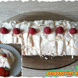 Меренговый рулет с ягодами и сливочным кремом. Видео рецепт
