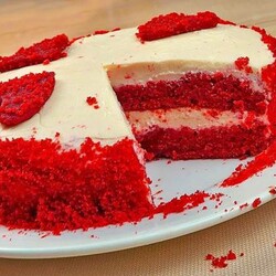 Торт Красный Бархат с кремом из творожного сыра