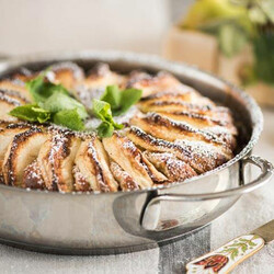 Нежная творожная шарлотка с яблоками: Просто объедение