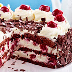 Торт наслаждение с вишней и маскарпоне в домашних условиях