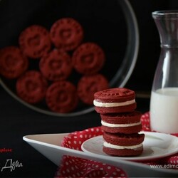 Печенье-сэндвич "Красный бархат"