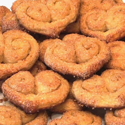 Печенье "Творожно-сахарные сердечки" / Десерт / Рецепты / Шеф-повар – простые и вкусные кулинарные рецепты, фото-рецепты, видео-рецепты